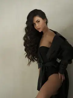 Adeline escort in London