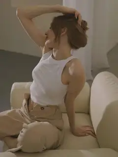 Alice escort in London