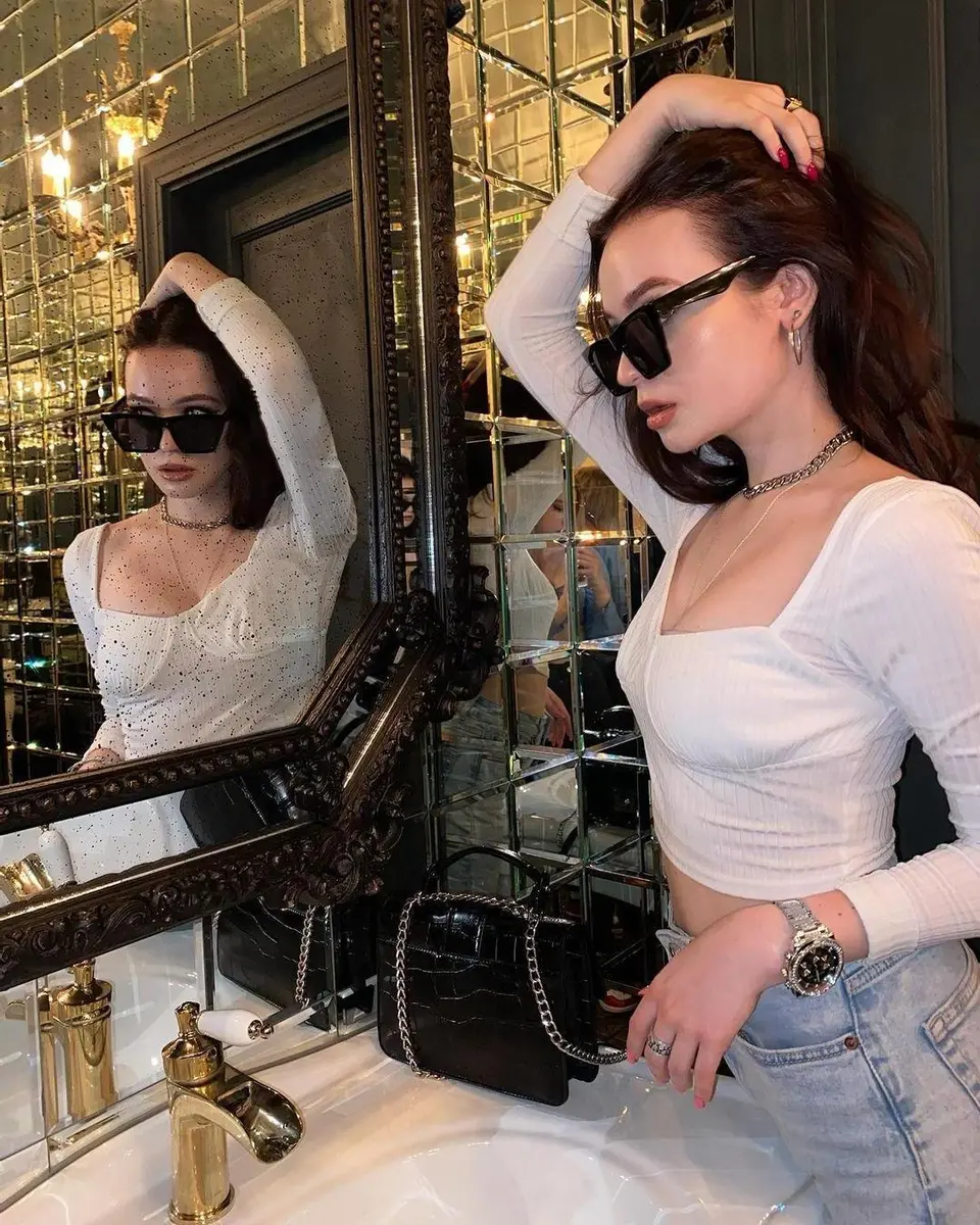 Amber escort in London