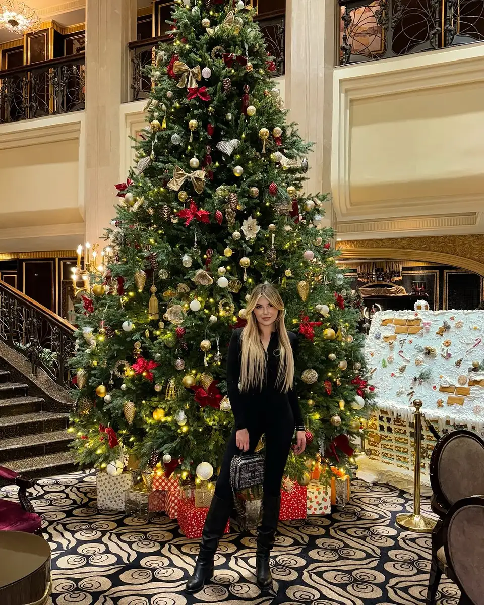 Camilla escort in London