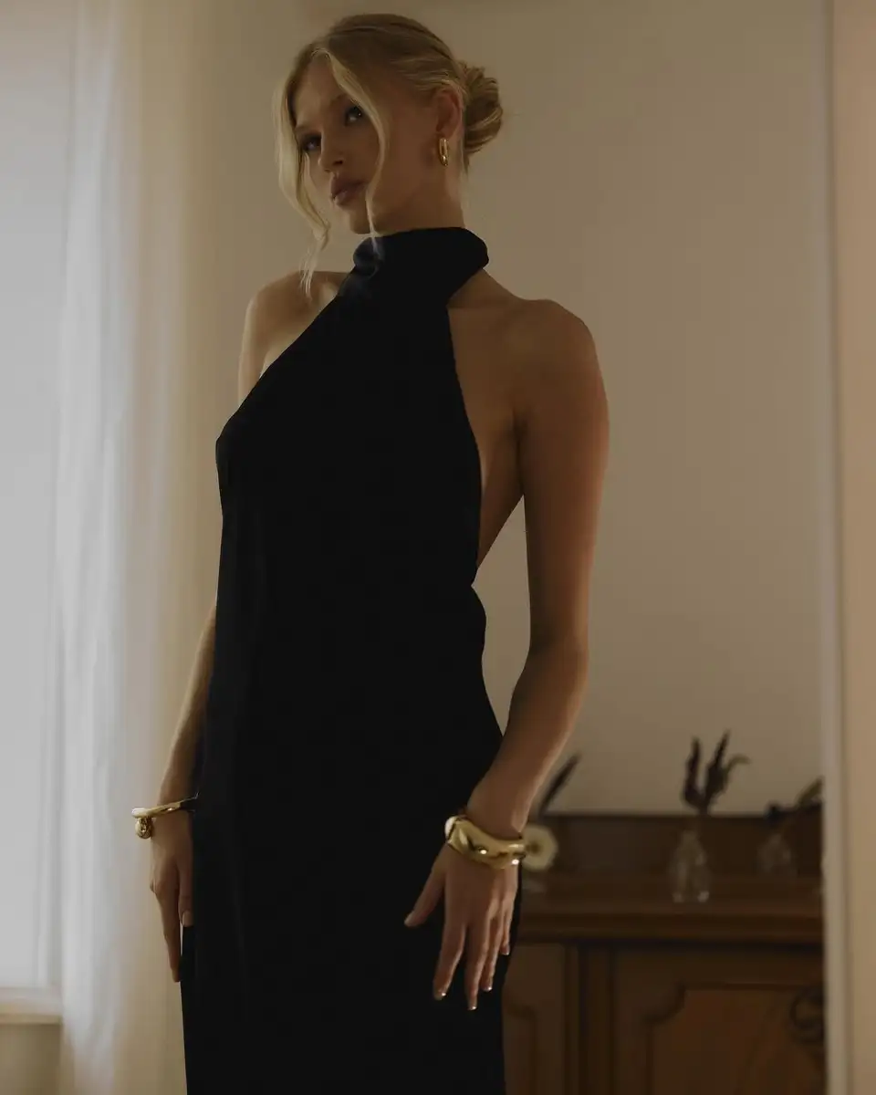 Caroline escort in London