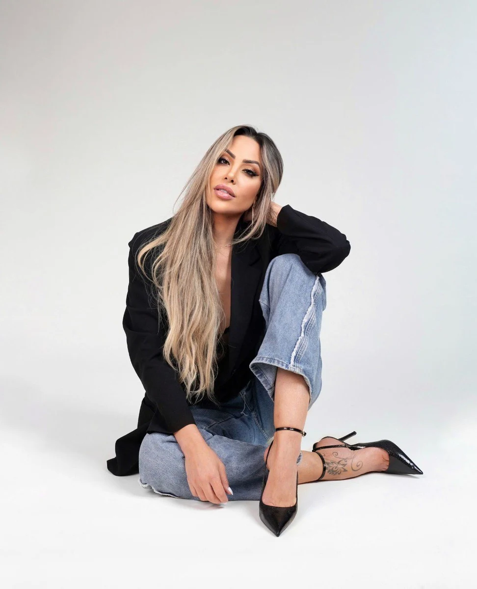 Dana escort in London