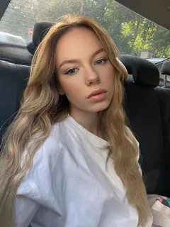 Hadley escort in London