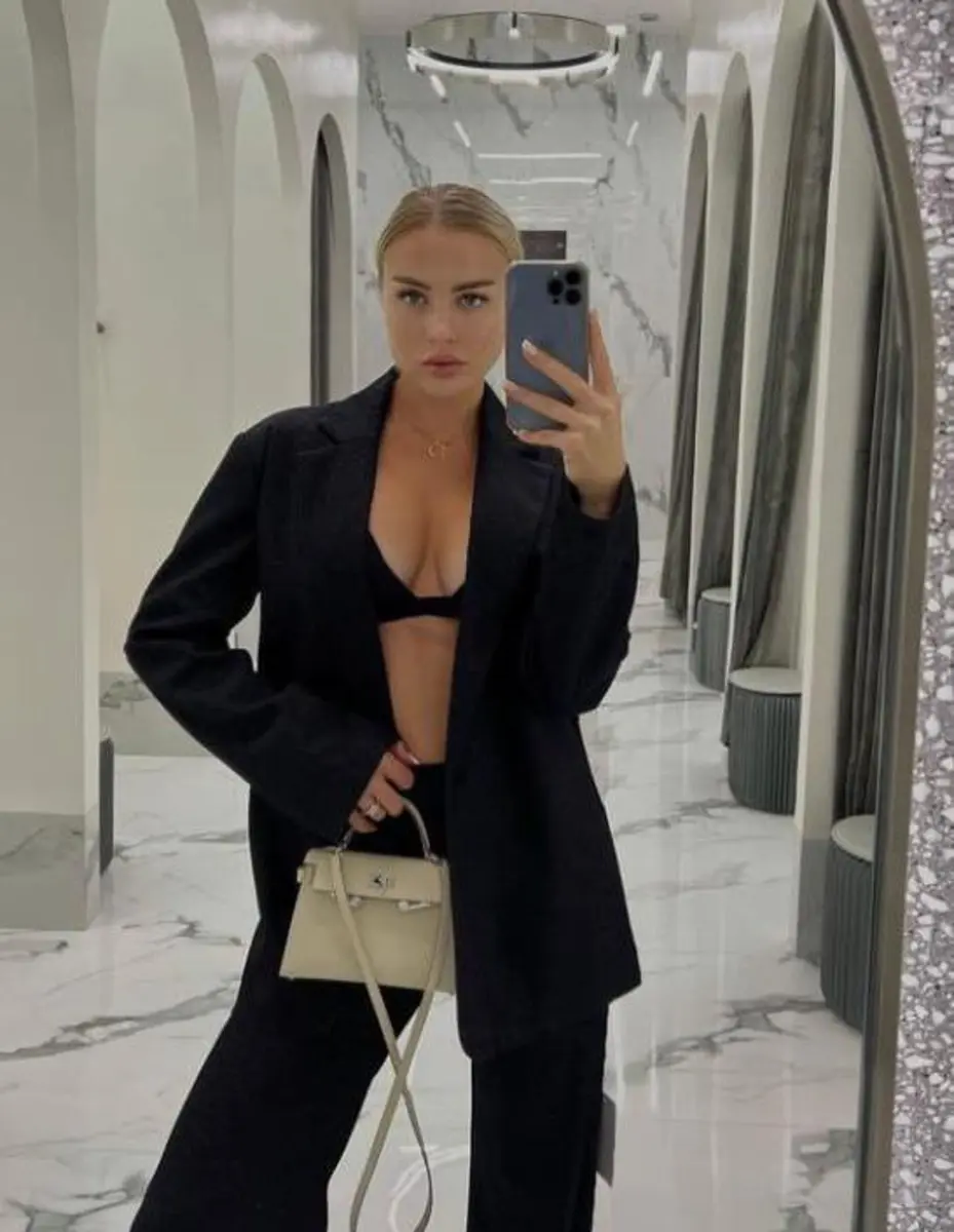 Kara escort in London