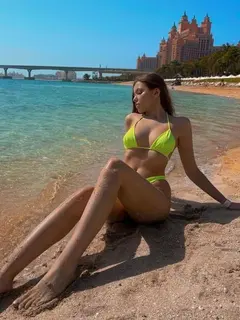 Karina escort in London