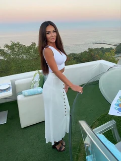 Katya escort in London
