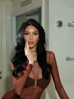 Lila escort in London