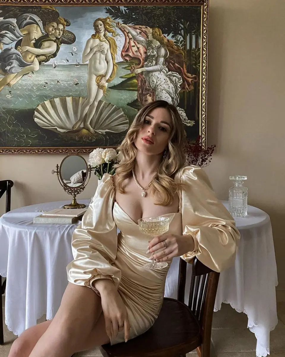 Melanie escort in London
