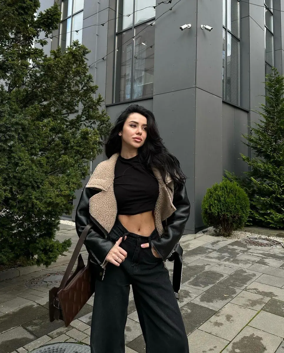 Nadine escort in London
