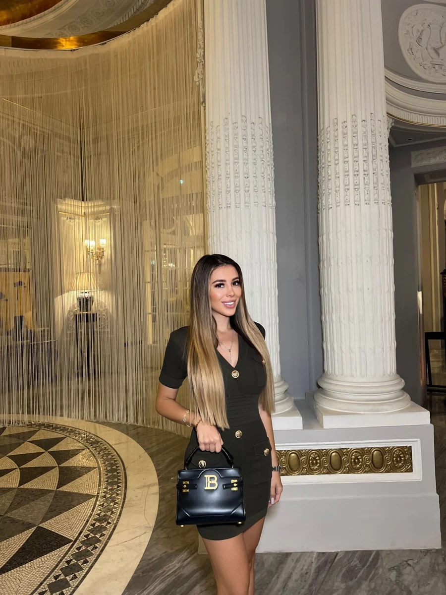 Quinn escort in London