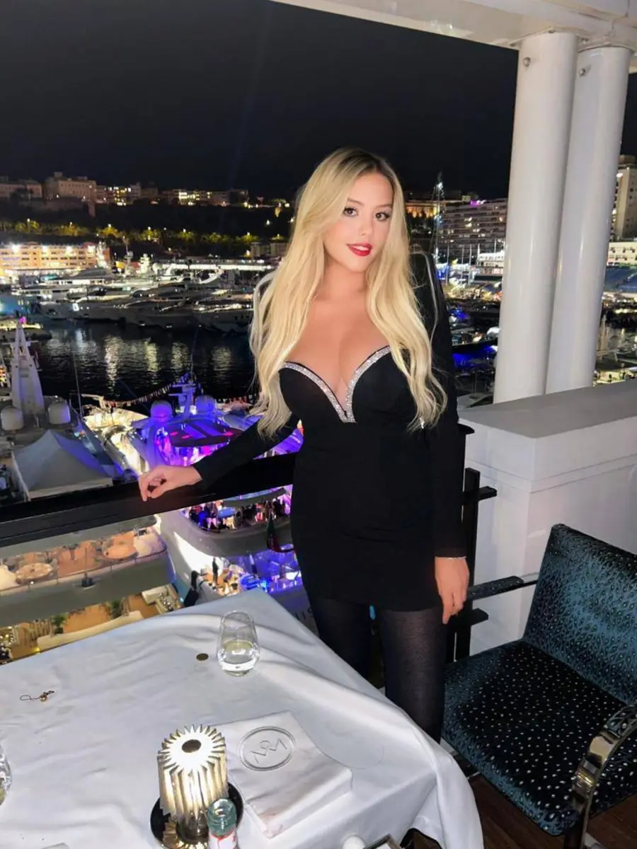 Rachel escort in London