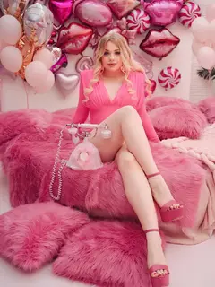 Solange escort in London