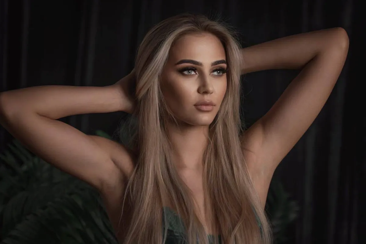 Solenne escort in London