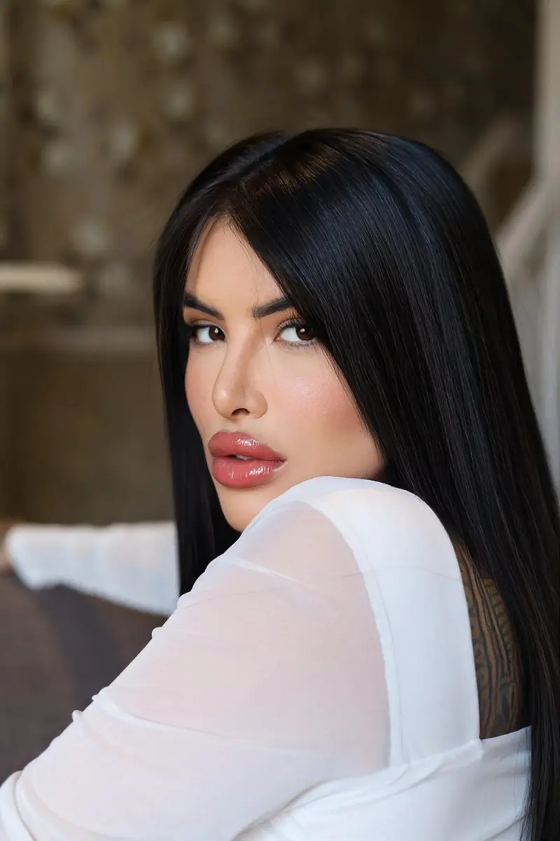 Sophie escort in London