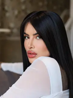 Sophie escort in London