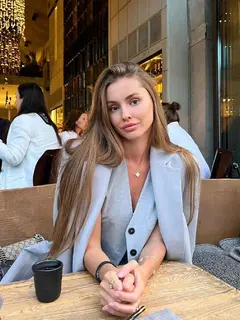 Waverly escort in London